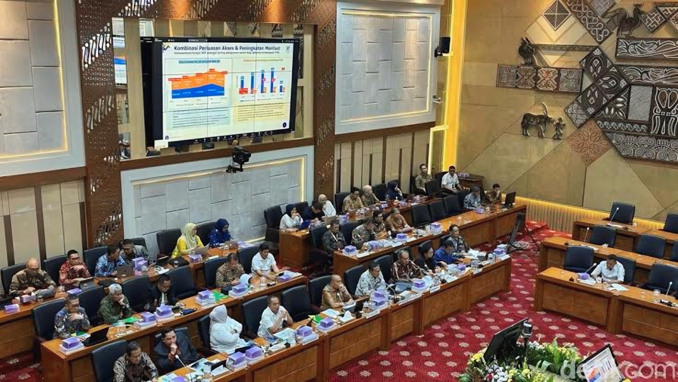 Tahun 2025 Diprediksi 280 Ribu Buruh di RI Terkena PHK