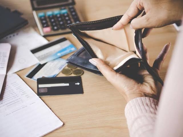 Survei BI: Cicilan Rumah Tangga Naik, Konsumsi Sedikit Turun