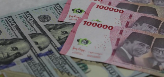 Ketidakpastian Global Tekan Nilai Tukar Rupiah