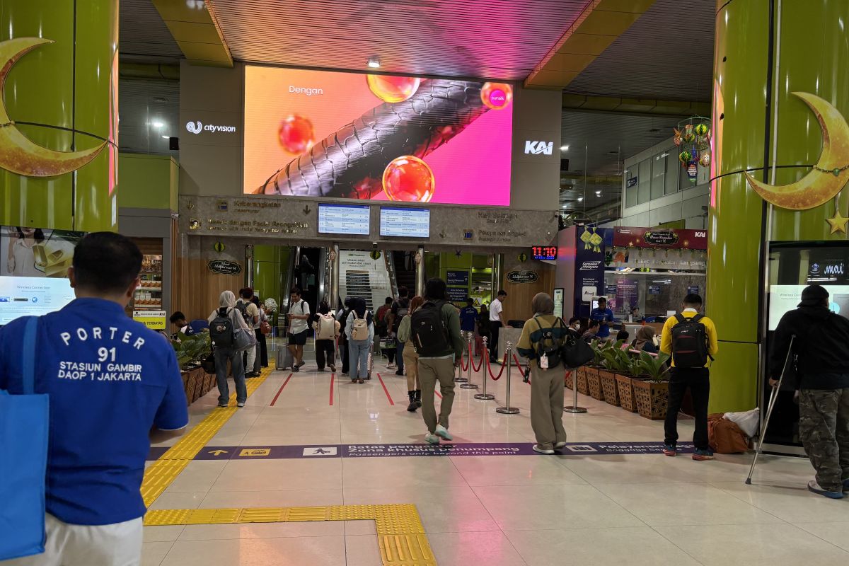KAI Ungkap Lonjakan Penumpang Jelang Lebaran 2026