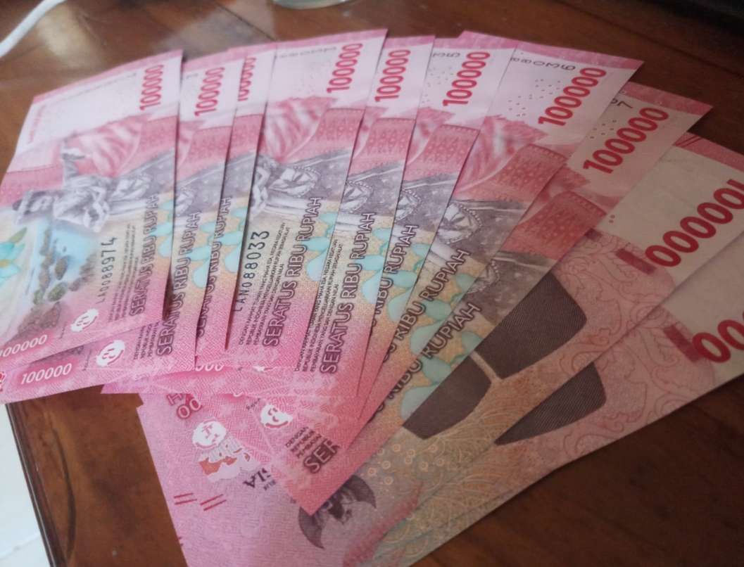 Upah RI Lebih Rendah, Beban Lebih Tinggi