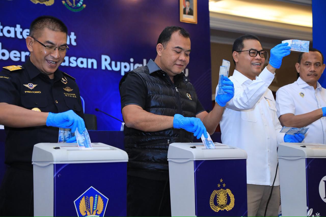 BI Musnahkan Ratusan Ribu Lembar Uang Palsu Hasil Temuan Nasional