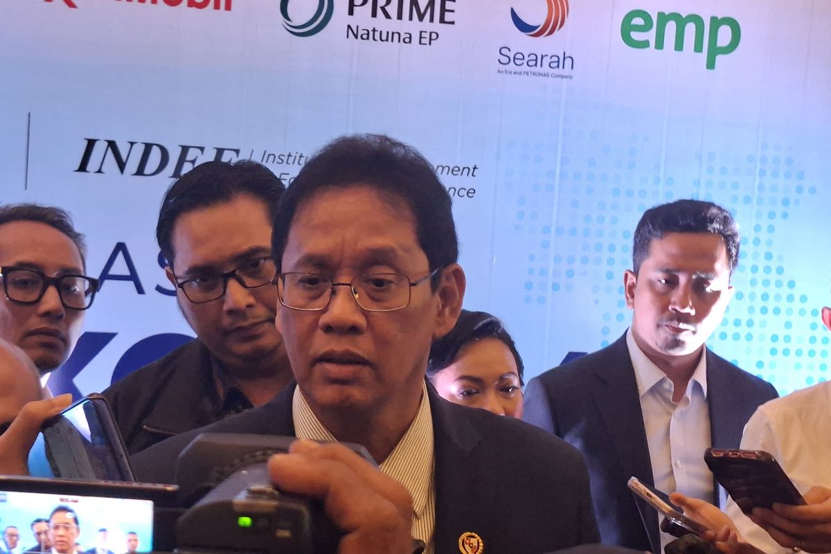 Pertumbuhan Ekonomi Dikebut, Purbaya Prediksi Kelas Menengah Kembali Tumbuh